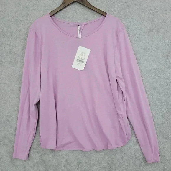 NWT Fabletics Millie Women's Split Back Essential Top XXL Lavender 21CT - Picture 1 of 8